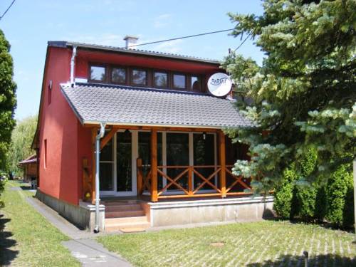 Hungary Booking.com
