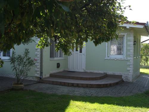 Hungary Booking.com