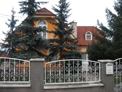 Győrújbarát Hungary Promo Code Booking.com