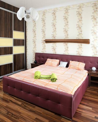 Hungary Booking.com