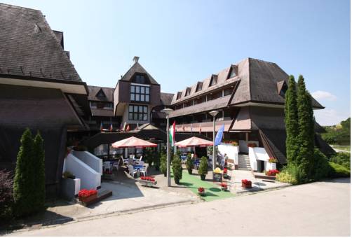 Agárd Hungary Promo Code Booking.com