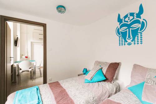 Hungary Booking.com