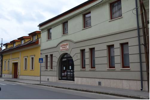 Vác Hungary Promo Code Booking.com