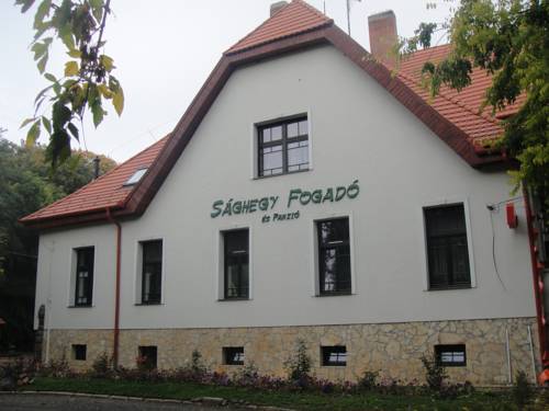 Hungary Booking.com