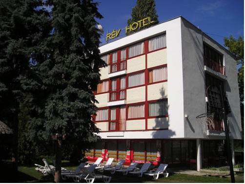 Hungary Booking.com