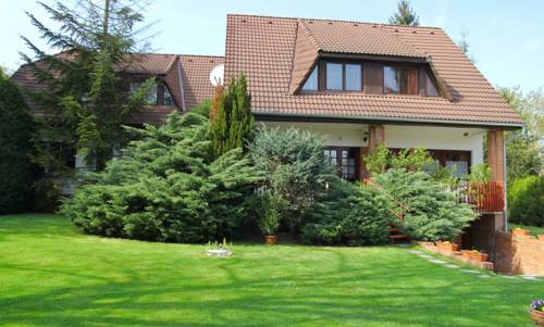 Tahitótfalu Hungary Promo Code Booking.com