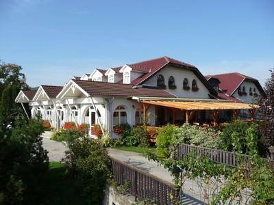 Tarjan Hungary Promo Code Booking.com