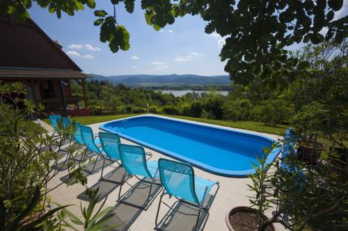 Zebegény Hungary Promo Code Booking.com