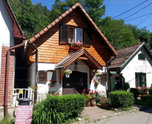 Zebegény Hungary Promo Code Booking.com
