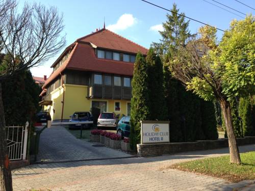 Hungary Booking.com