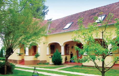 Szentkozmadombja Hungary Promo Code Booking.com