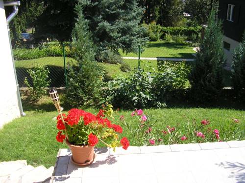 Tahitótfalu Hungary Promo Code Booking.com