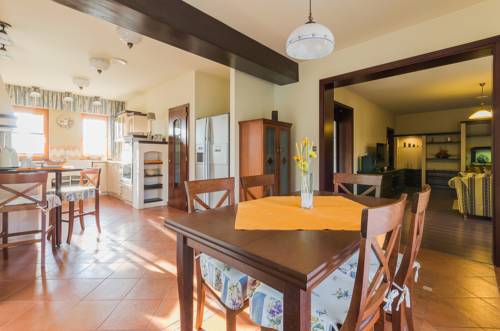 Győrújbarát Hungary Promo Code Booking.com